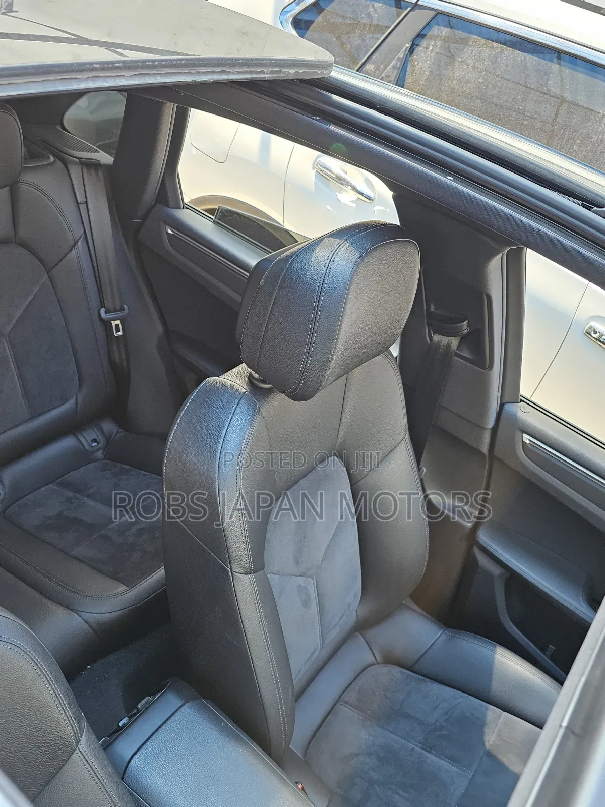 Porsche Macan Base 2018 Gray