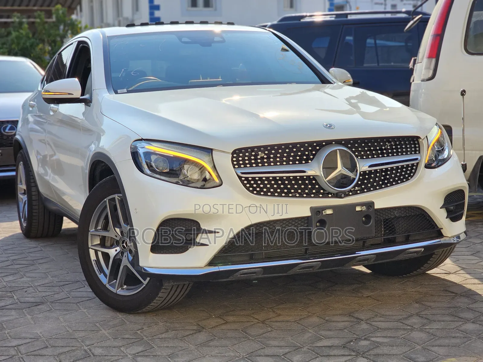 Mercedes-Benz GLC-Class 2018 Ivory