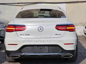Mercedes-Benz GLC-Class 2018 Ivory