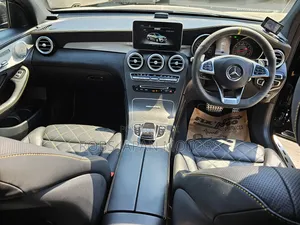 Mercedes-Benz GLC-Class 2018 Black