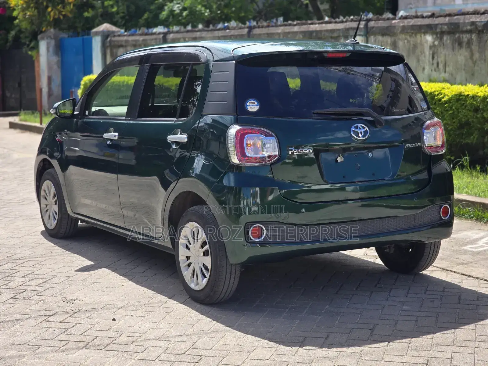 Toyota Passo 1.0 AWD 2017 Green
