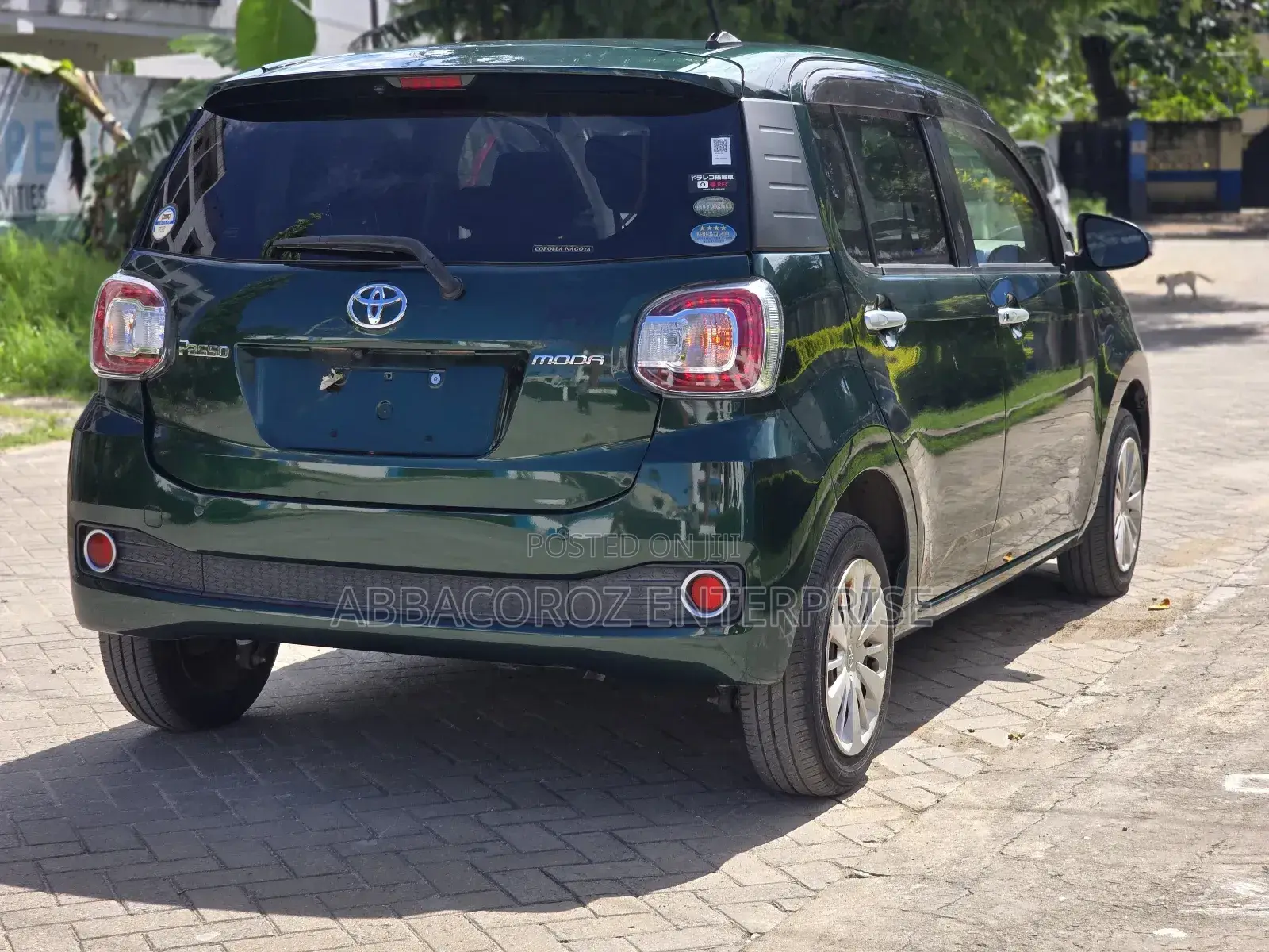 Toyota Passo 1.0 AWD 2017 Green
