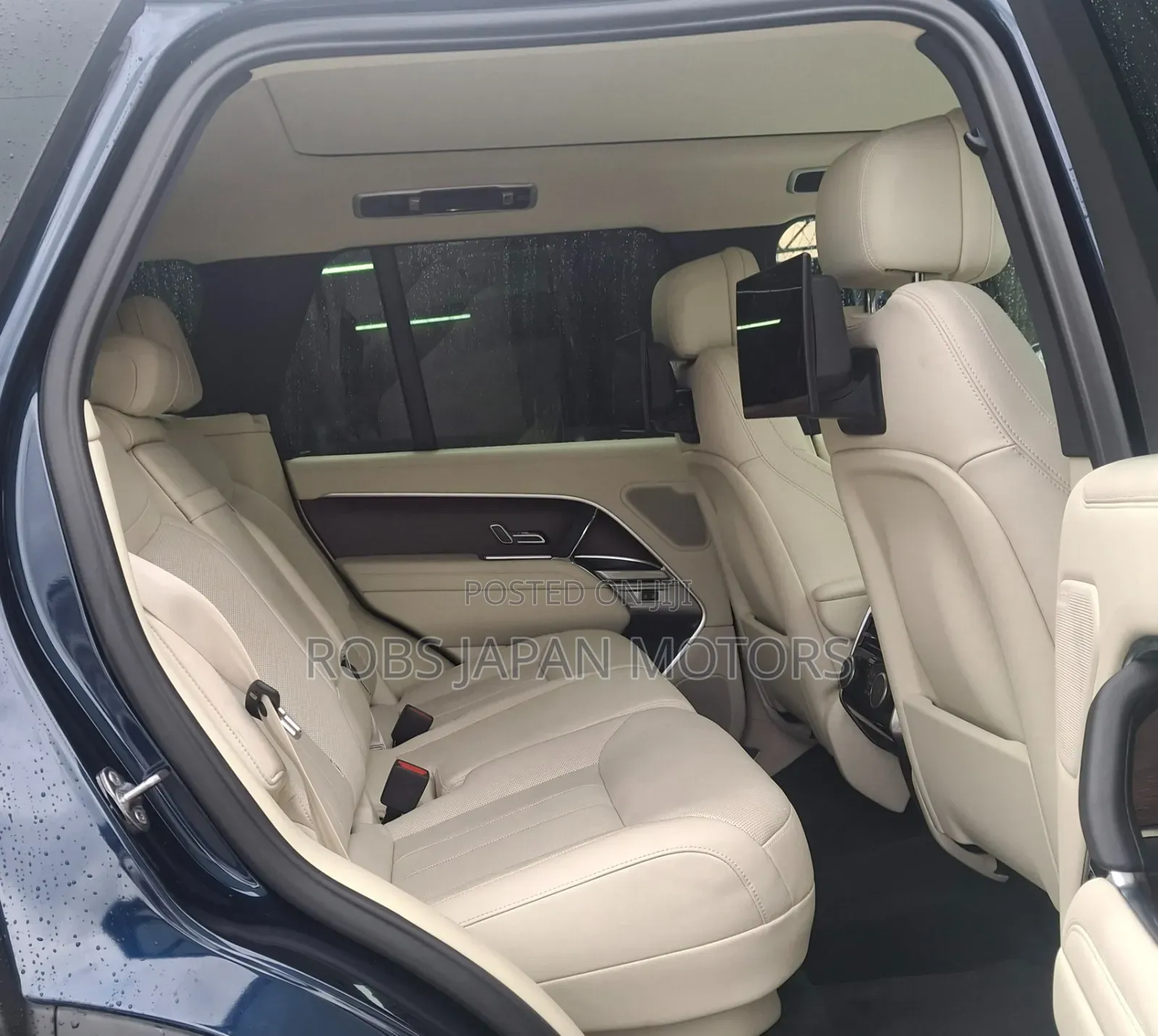 Land Rover Range Rover Vogue 2022 Blue