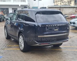 Land Rover Range Rover Vogue 2022 Blue