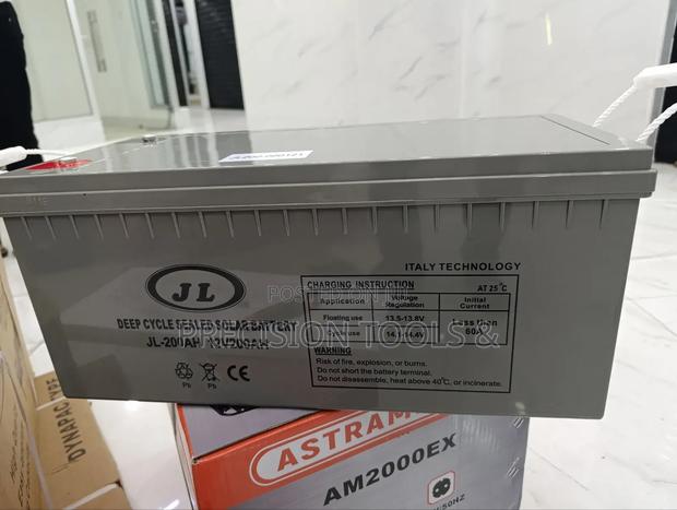 Jl Deep Cycle 200ah /12v Batteries Available