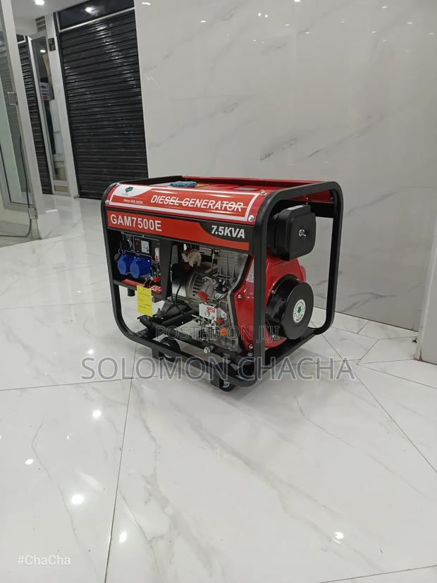 Gam7500e 7.5kva Deisel Heavy Duty Generator With Industrial Socket - thumbnail 3