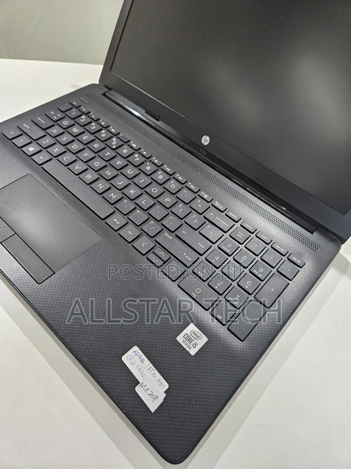 Laptop HP 15-Dw1197nia 8GB Intel Core I5 HDD 1T