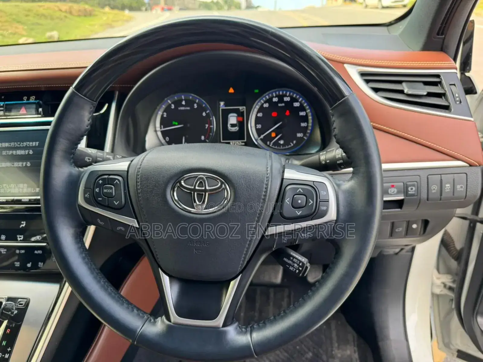Toyota Harrier 2.0 4WD 2019 White