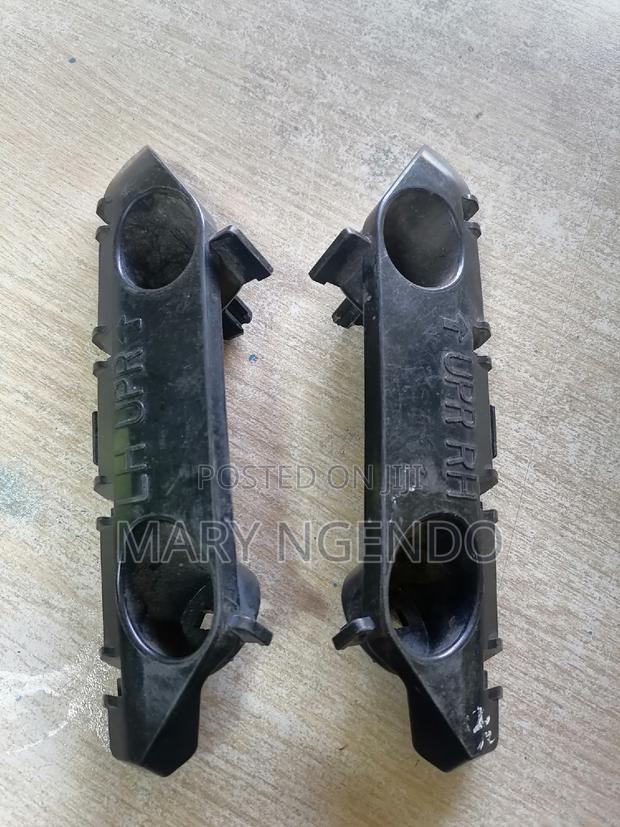 Front Bumper Slide for Nissan Note