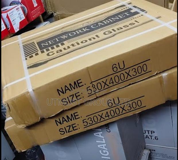 6u Networking Cabinet (530mmx400mm)