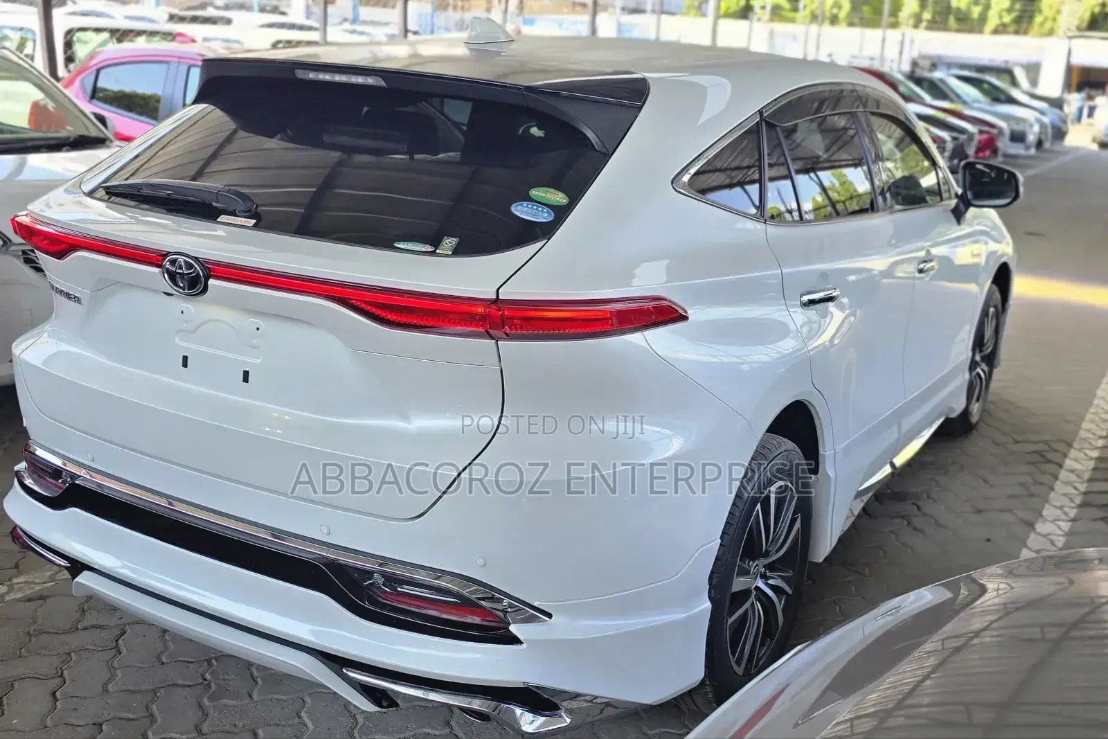 Toyota Harrier 2.0 2020 Pearl