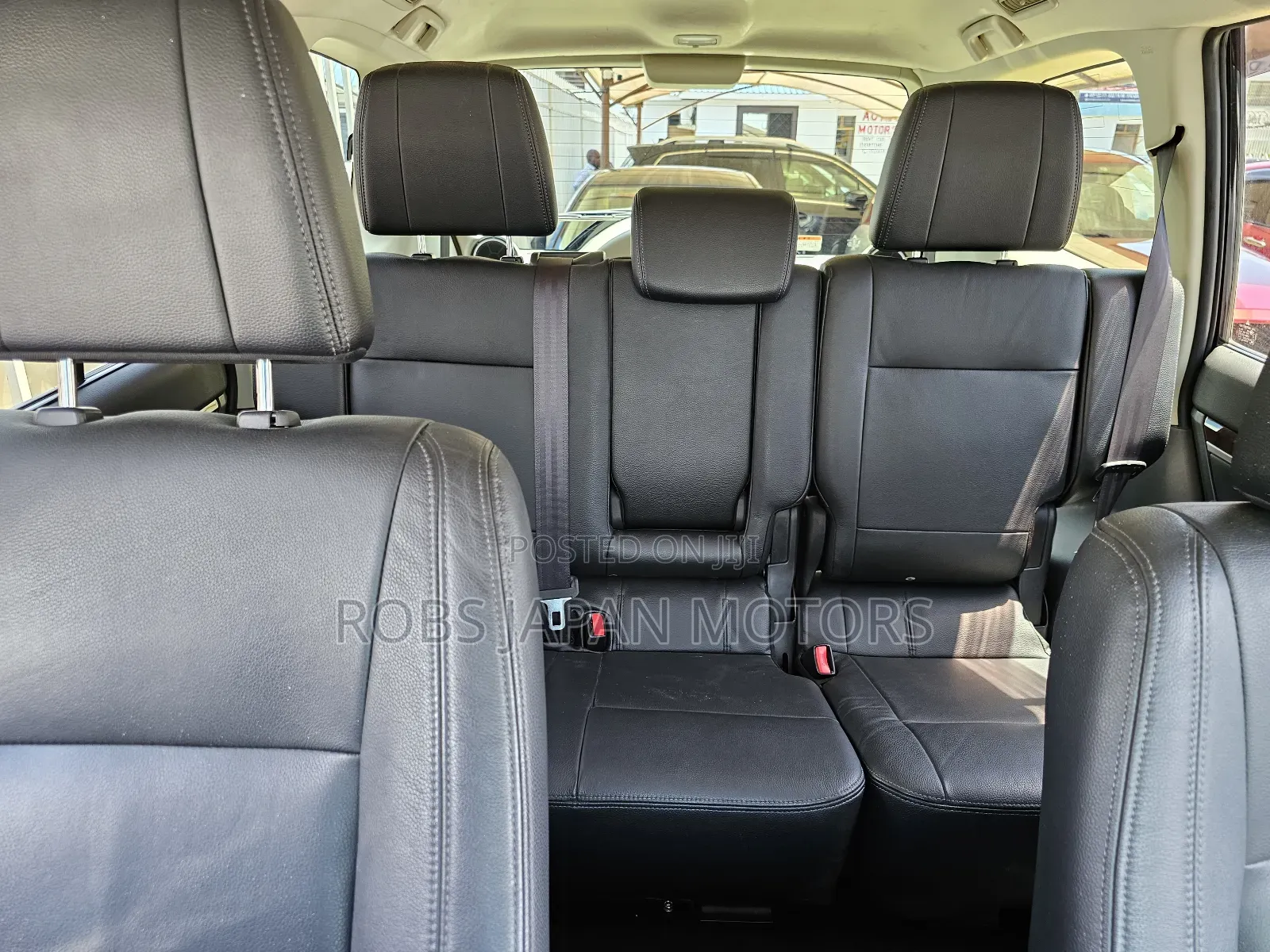 Mitsubishi Pajero V80 3.2 DI-D 2018 Silver