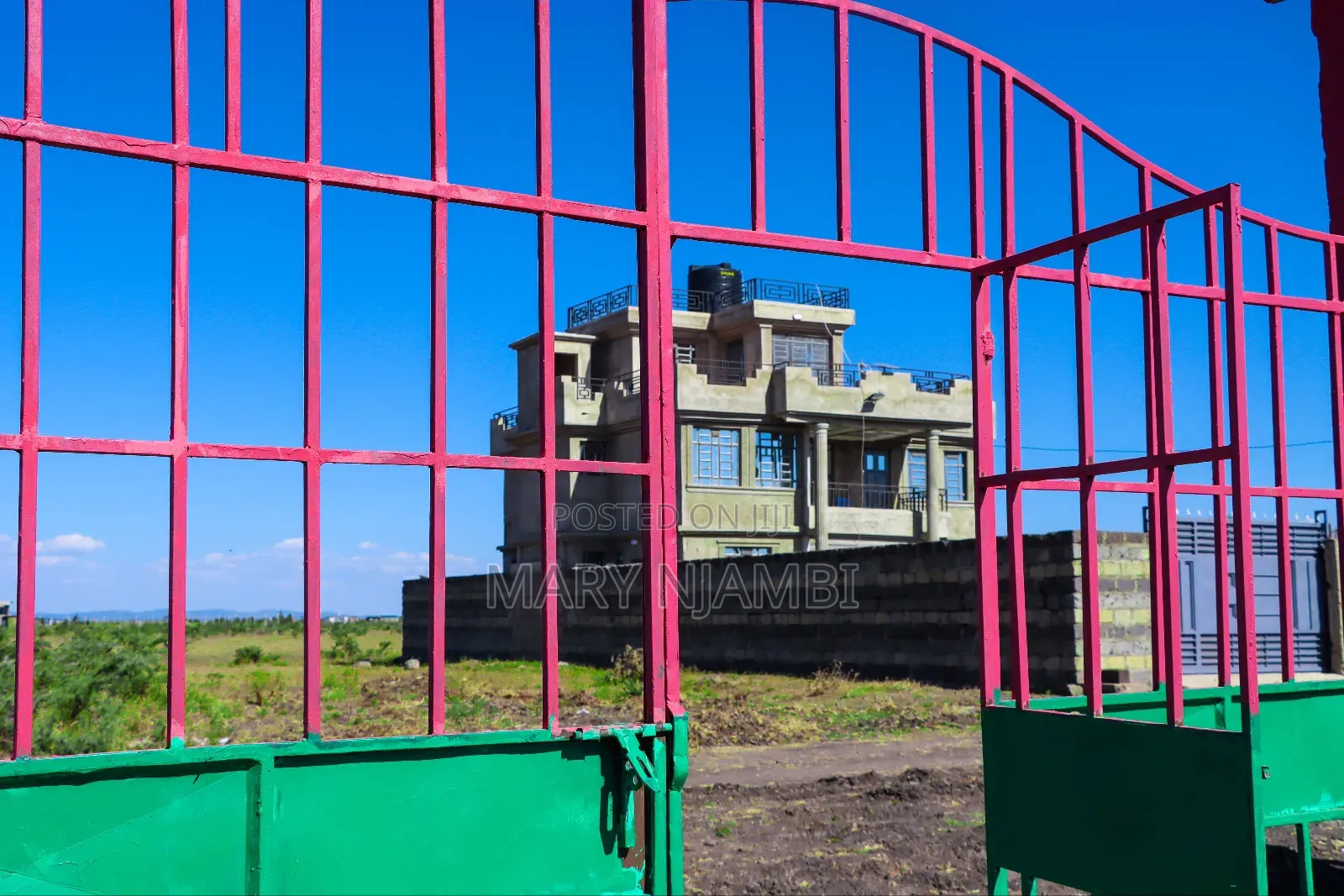 Plot for Sale in Kamakis