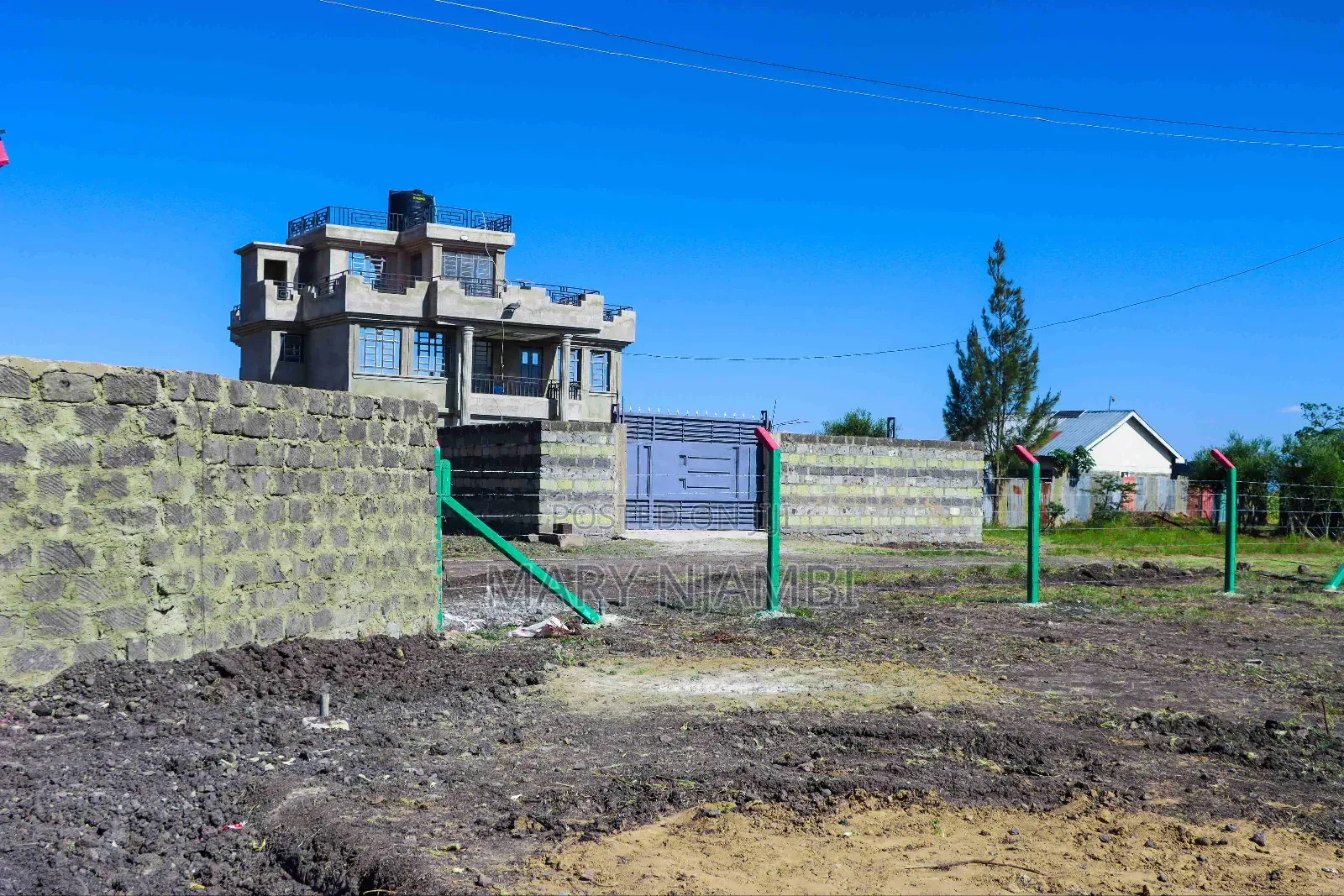 Plot for Sale in Kamakis