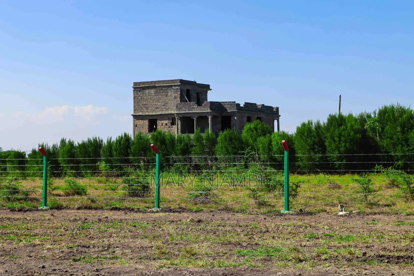 Plot for Sale in Kamakis