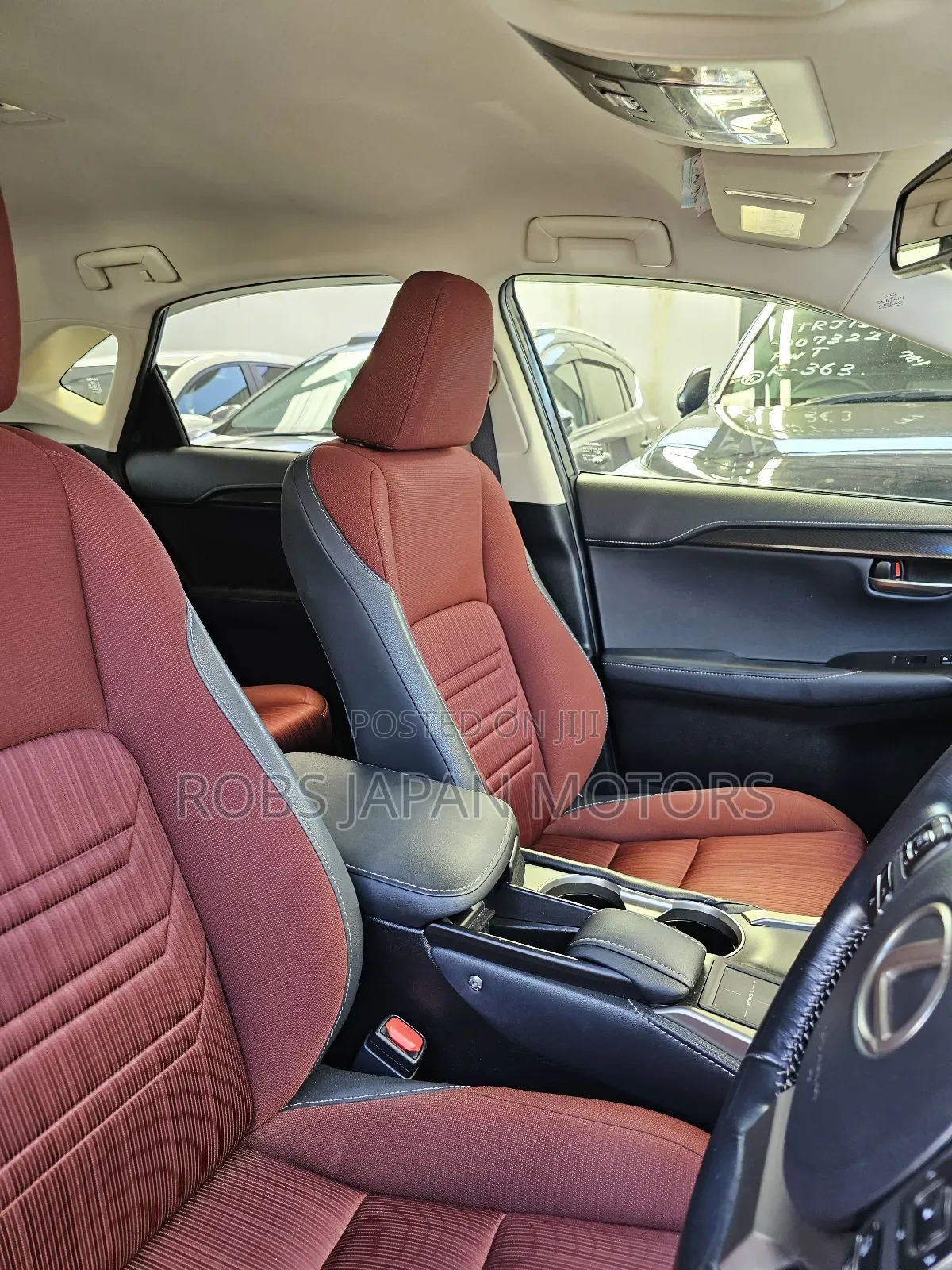 Lexus NX 300h FWD 2018