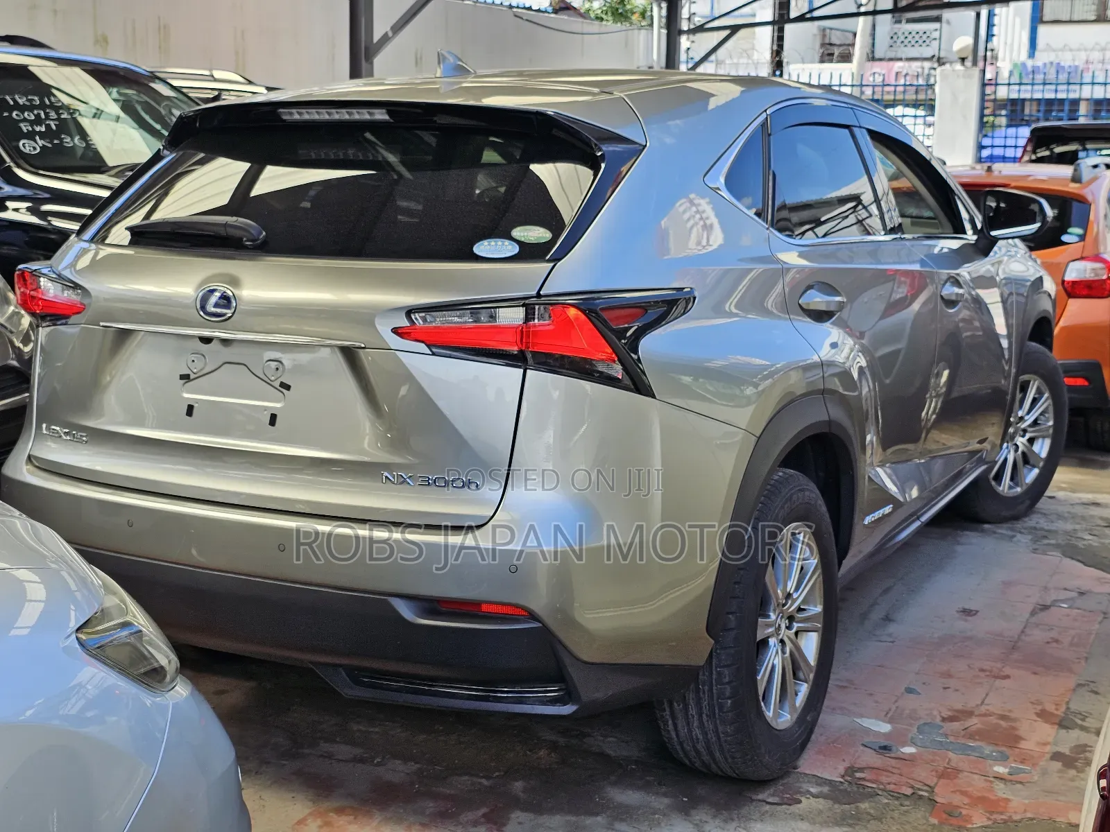 Lexus NX 300h FWD 2018