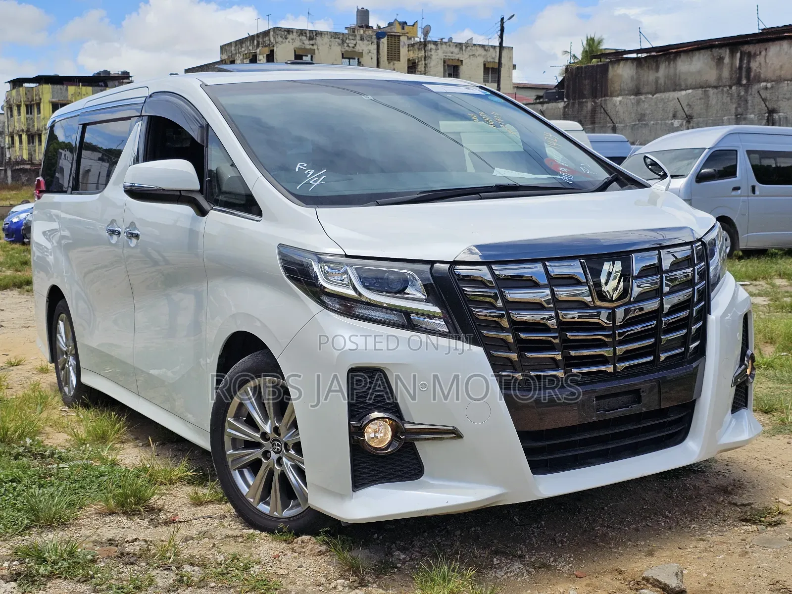 Toyota Alphard 2.5 Petrol FWD 2018 Pearl