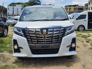 Toyota Alphard 2.5 Petrol FWD 2018 Pearl