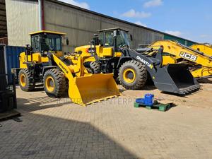 Shantui 3 Ton and Backhoe - thumbnail 2