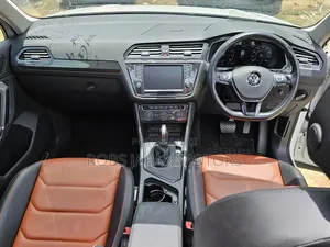 Volkswagen Tiguan 2018 Pearl