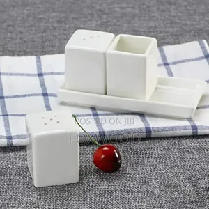 4pc Ceramic Pepper Shaker Square