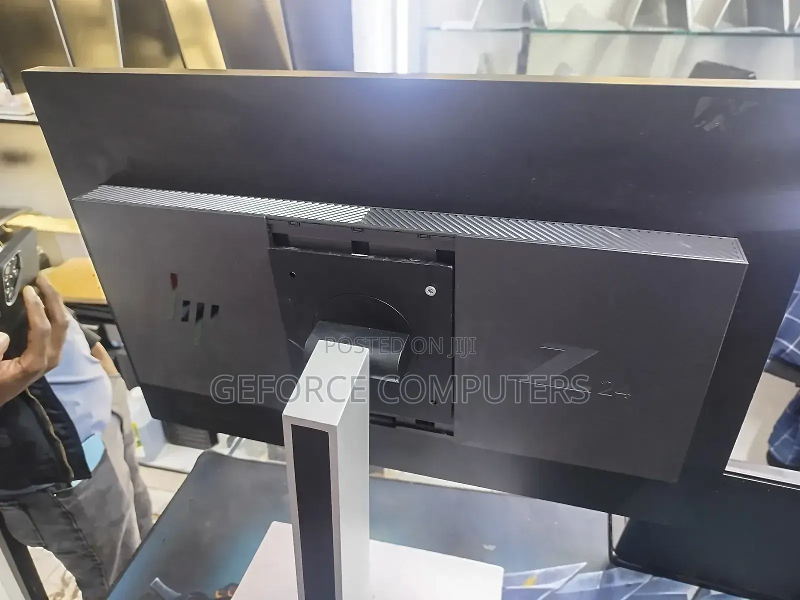 Computer Monitor Frameless