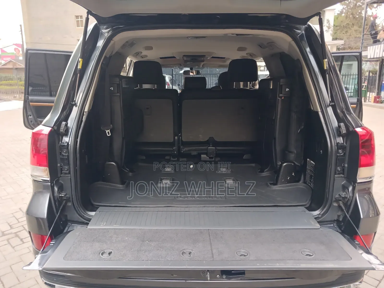 Toyota Land Cruiser 4.5 V8 DSL 2014 Gray