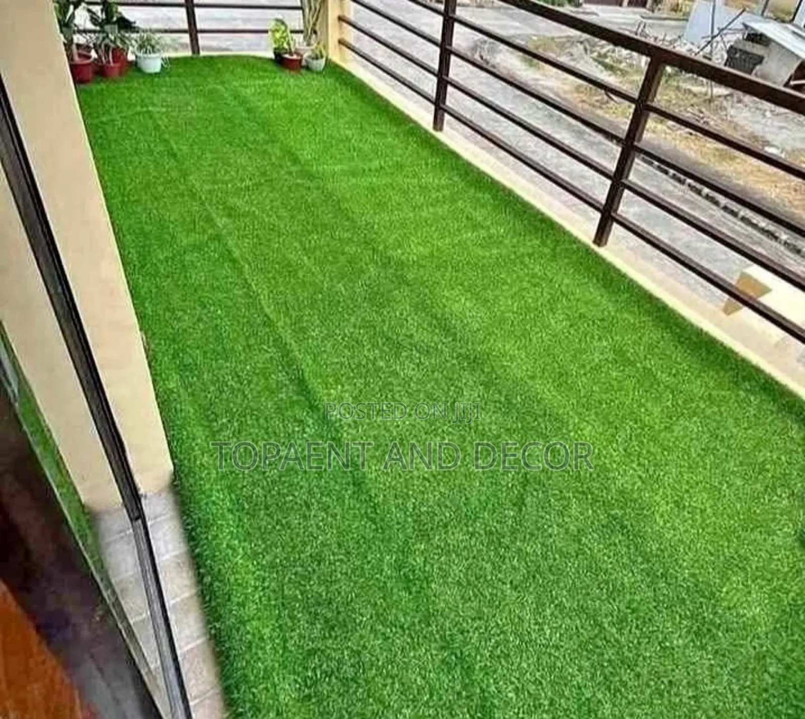 20mm Thick Artificial Grass Carpet Lush and Comfortable