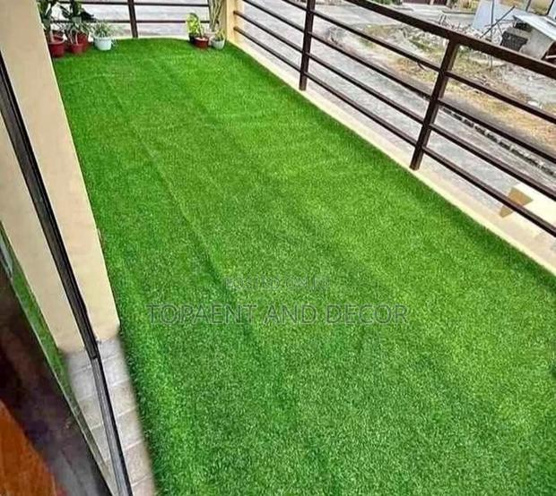 20mm Thick Artificial Grass Carpet Lush and Comfortable - main view