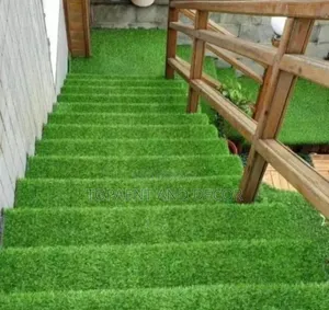Fully Covered Staircase With Artificial Grass Carpet for Easy Cleaning