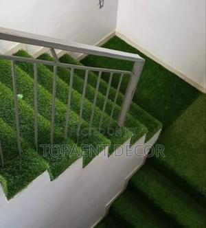10mm Step Into Lush Comfort House Staircase Artificial Grass Carpet - thumbnail 2
