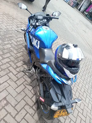 Suzuki GSX-R 2020 Blue