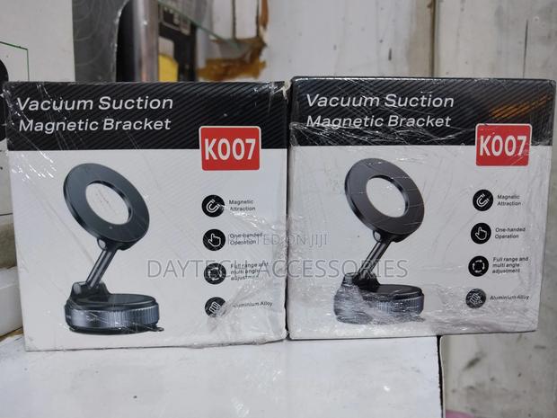 Magnetic Vacuum Car Phone Holder Suction Cup