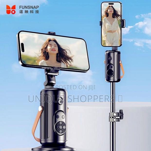 Q04 360° Rotating Auto Face Tracking + Stand - thumbnail 3