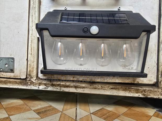 4bulbs Solar Light - main view