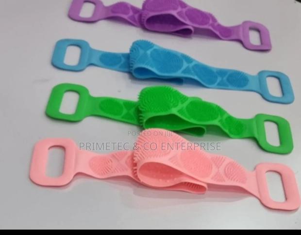 Silicone Back Scrub Bathing Brush Strip - thumbnail 3