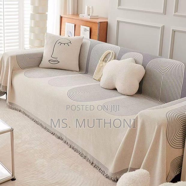 Modern Nordic Decorarive Throw Blanket (; 127cm *172cm*) - thumbnail 2