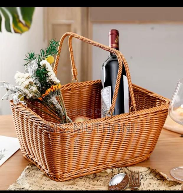 Multi~Purpose Rattan Wicker Picnic / Pantry Basket - main view