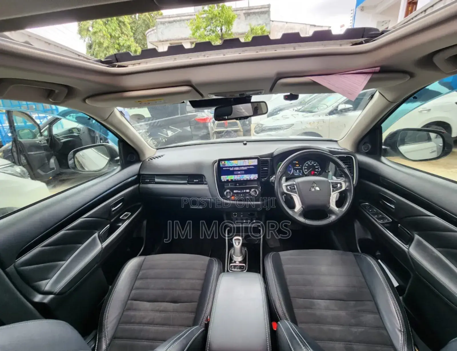 Mitsubishi Outlander 2019 Pearl
