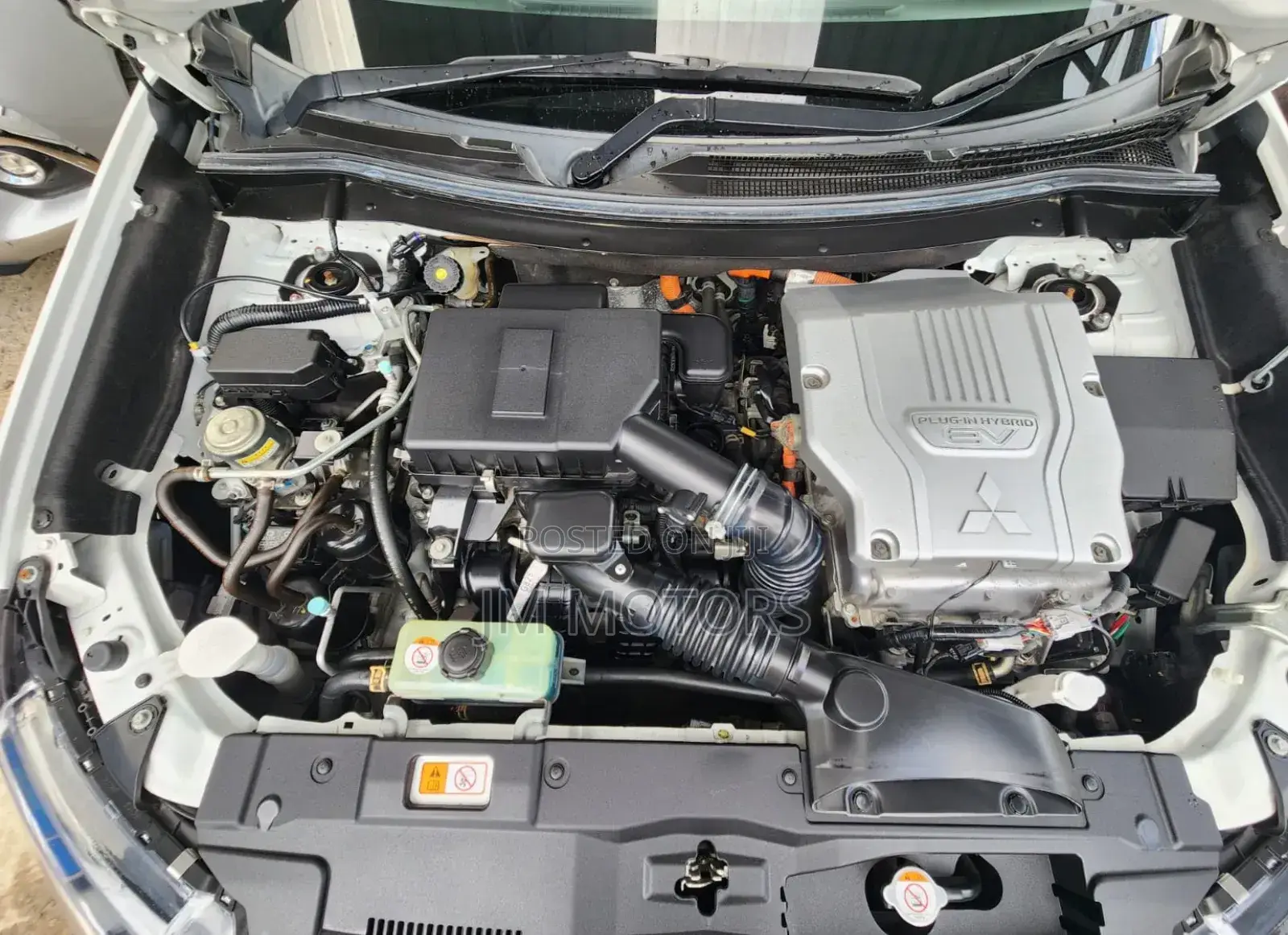 Mitsubishi Outlander 2019 Pearl