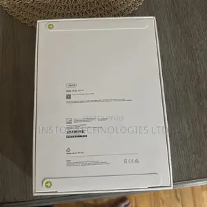 New Apple iPad (2025) 128 GB Blue