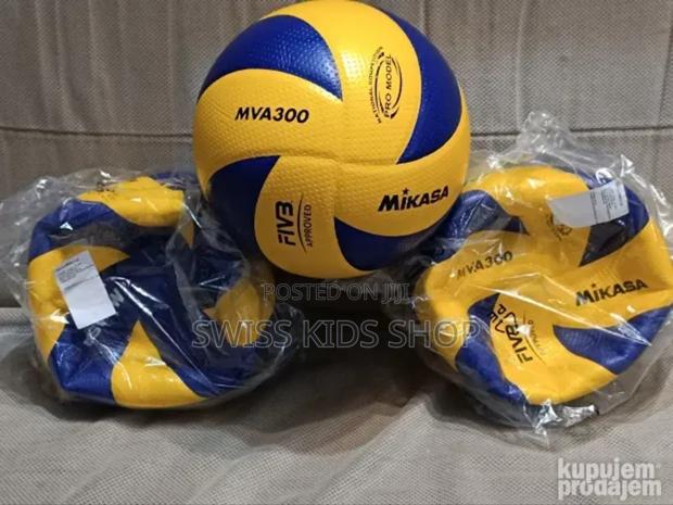 Volleyball Balls - thumbnail 2