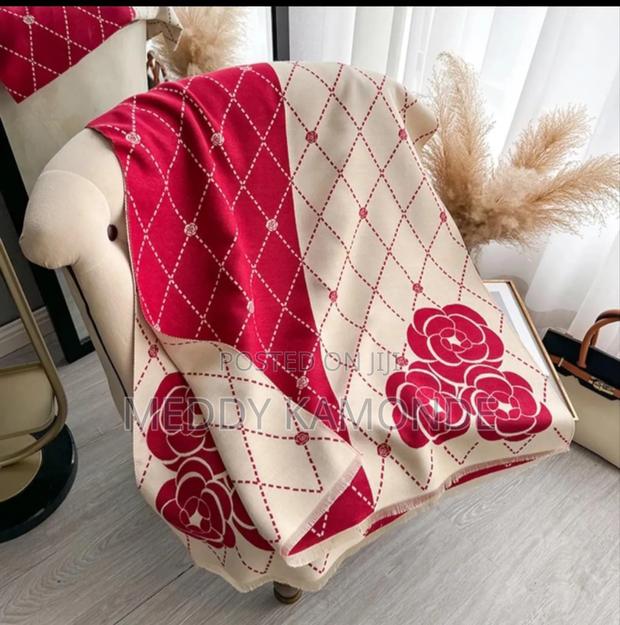 Quality Cashmere Scarf - thumbnail 4