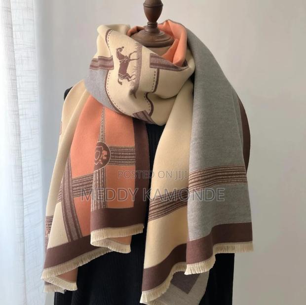 Quality Cashmere Scarf - thumbnail 5