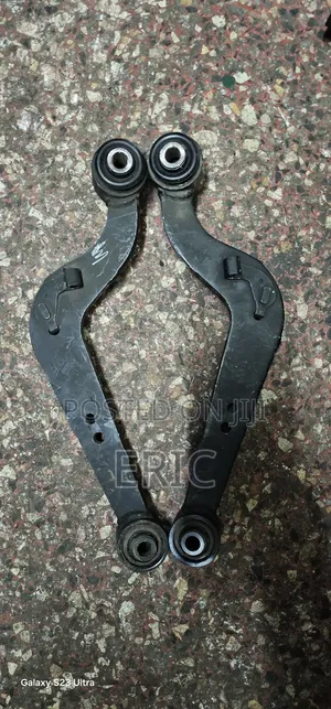 Ttoyota Vanguard Rear Arms