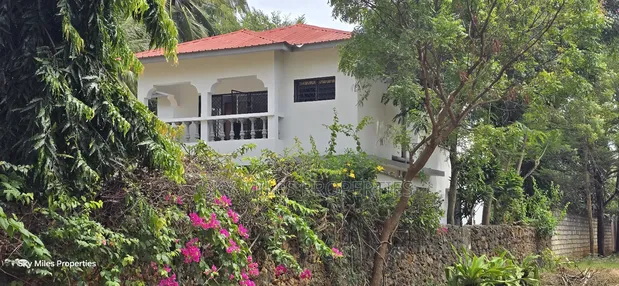 3bdrm Maisonette in Zebra, Mtwapa for sale