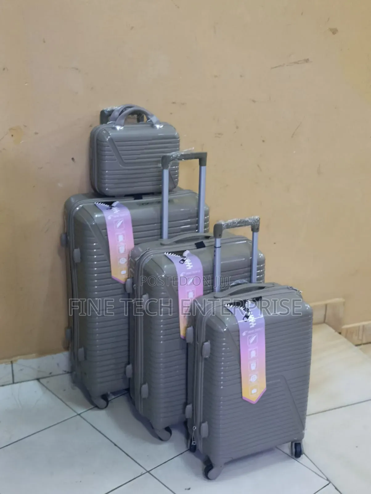 Rubber Suitcase 4 in 1