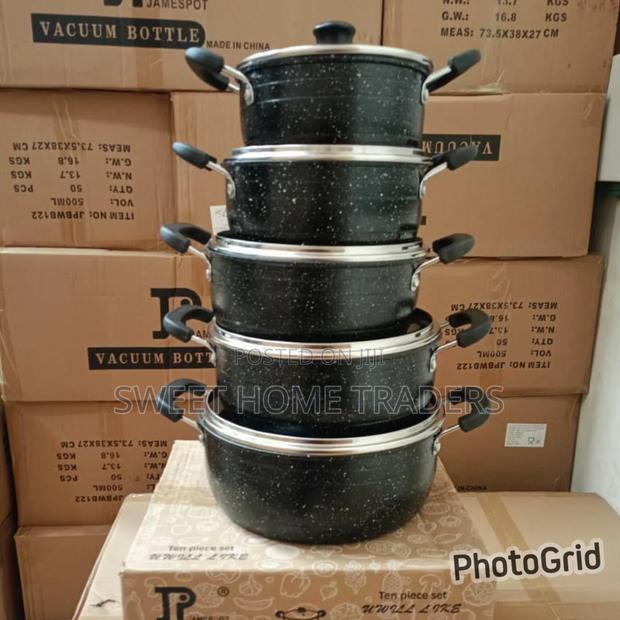 *James Pot Cookware Set* Granite - main view