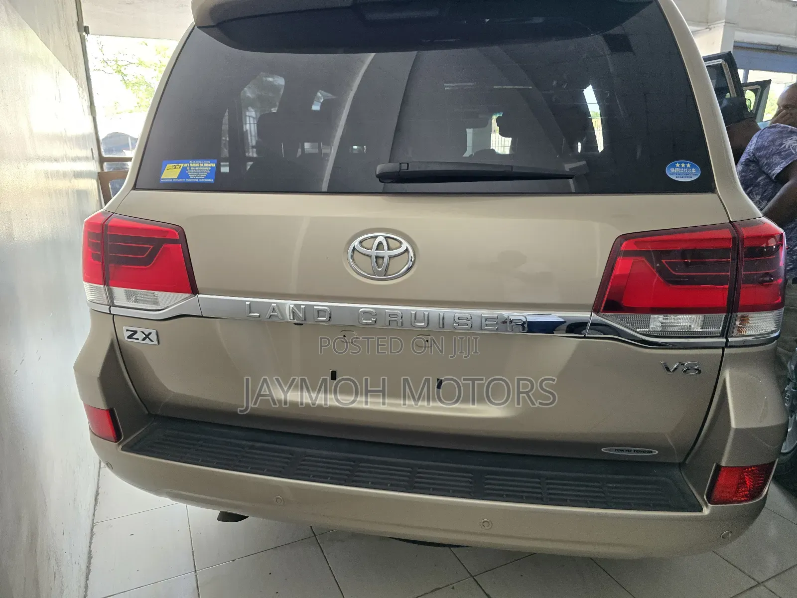 Toyota Land Cruiser 2018 Gold